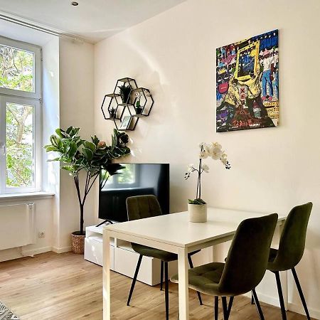 Lfg Stylish Studio Near Center Apartman Bécs Kültér fotó