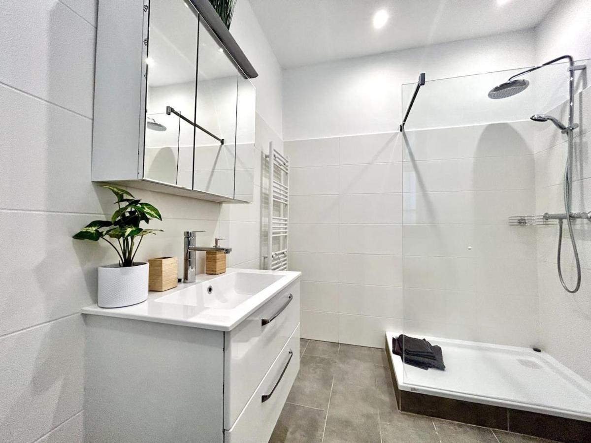 Lfg Stylish Studio Near Center Apartman Bécs Kültér fotó
